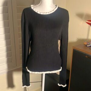 🖤🤍Forever 21 Long Sleeve Ribbed Knit Sweater W/White Ruffle Trim Sz 2X